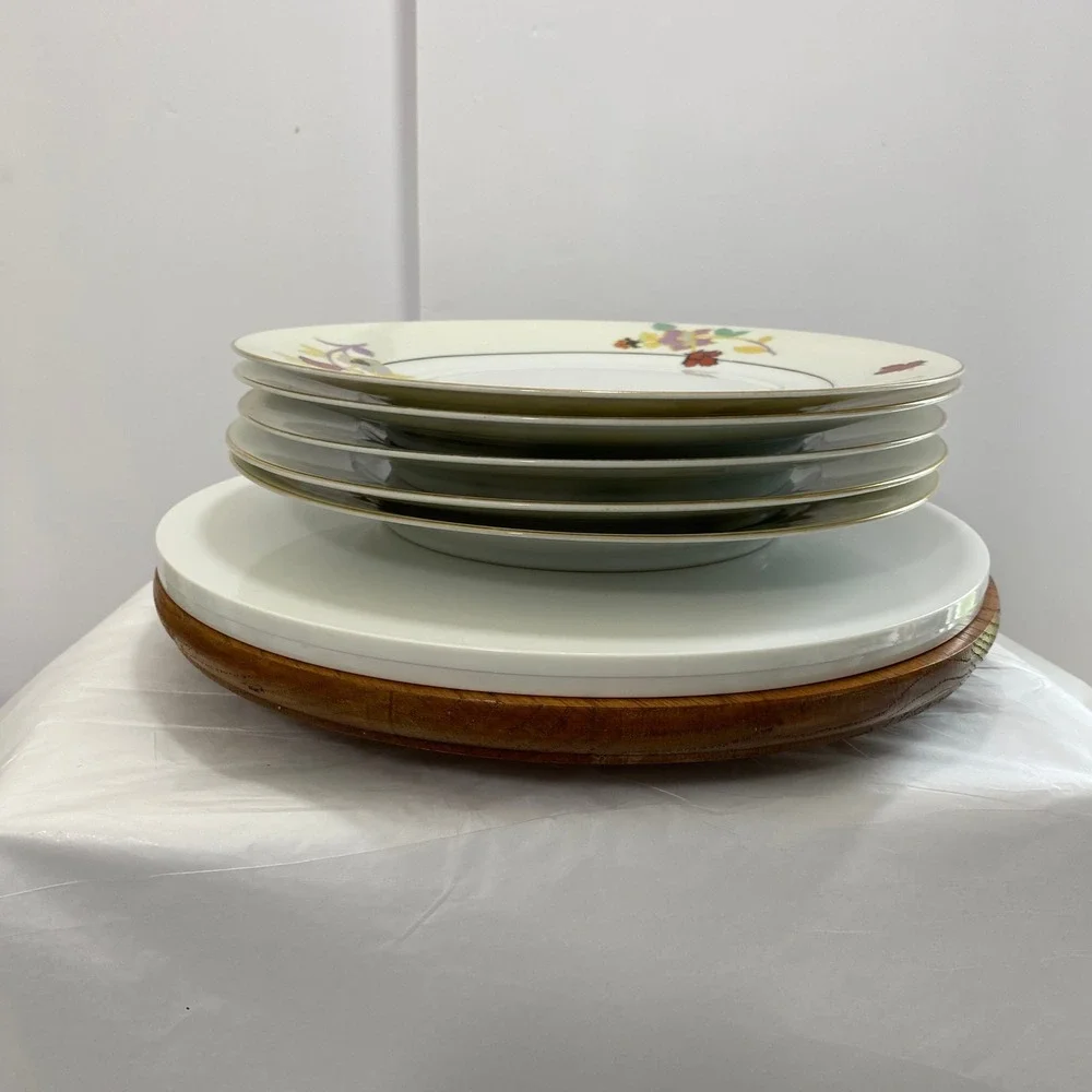 Pirken Hammer Czechoslovakia Dinner Plate Set 5 Floral Gold Porcelain 10882